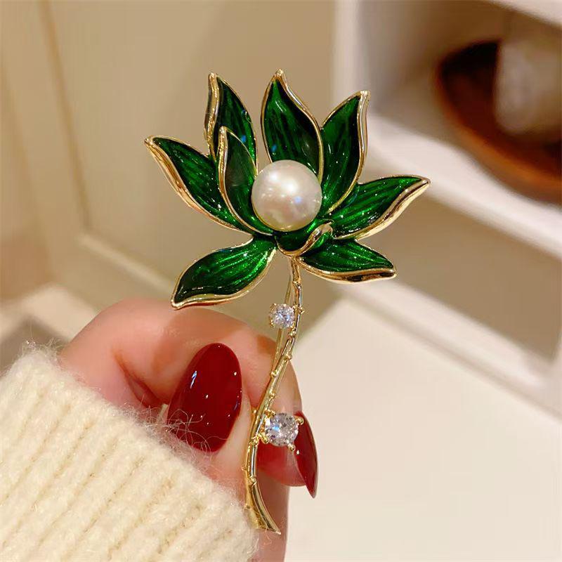 High-End Retro Blue Lotus Flower Brooch: Exquisite Chinese Style Women s Pin Accessory