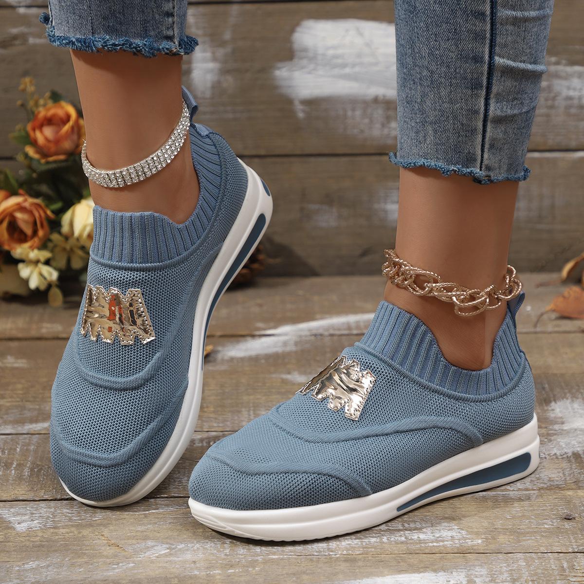 

Внешняя торговля Европа и США большие размеры повседневные одинарные туфли 2024 новые мягкие дышащие неглубокие горловины удобные ленивые одна педаль грех 42 светло-синий