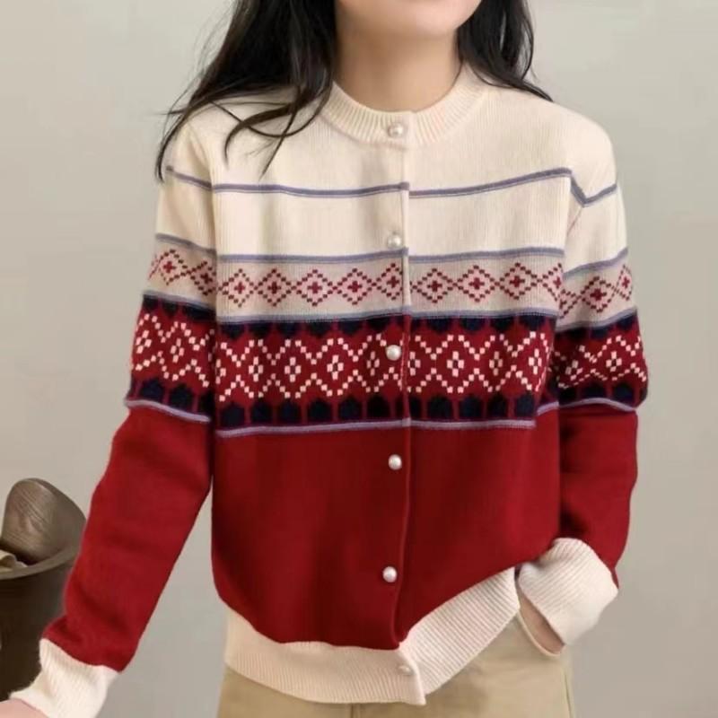 

Rhombus jacquard sweater women s autumn new loose and versatile retro literary contrasting color knitted cardigan jacket One size красный