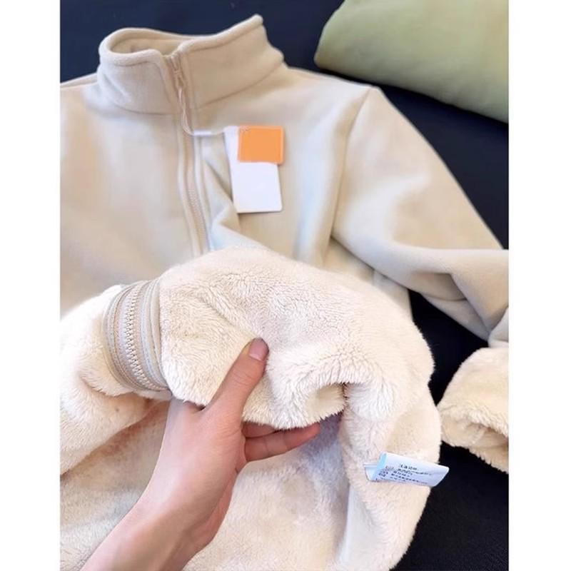 Women's Lambswool Thick Coat: Fleece Windbreaker for Spring to Winter, 2025 Collection.