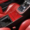 Roter Karbonfaser-Aufkleber für die zentrale Ablagebox für Jaguar F-TYPE 2013-22