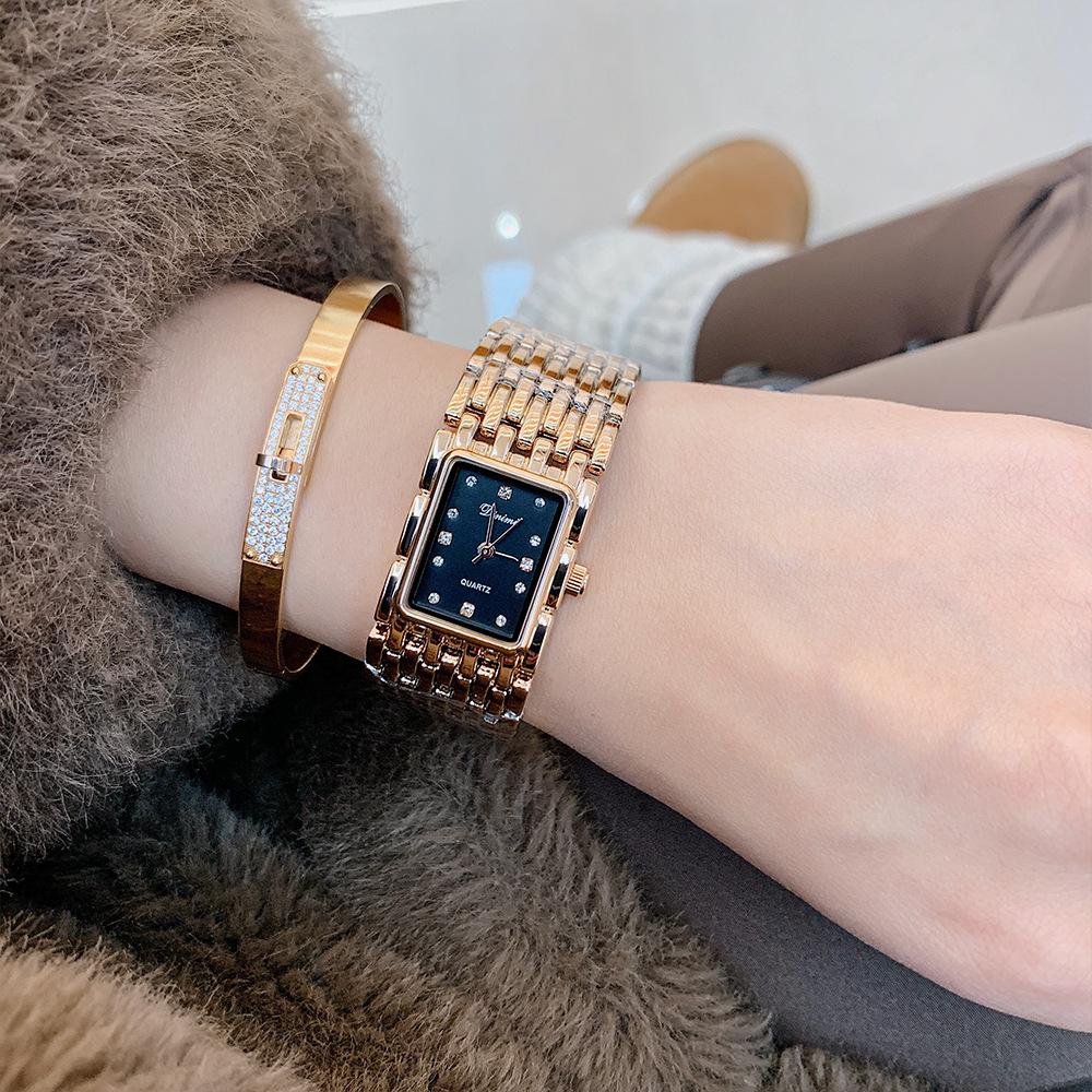 Bracelet Type Square Dial Watch Women'S High Sense Medium And Ancient Style Light Luxury Niche Temperament