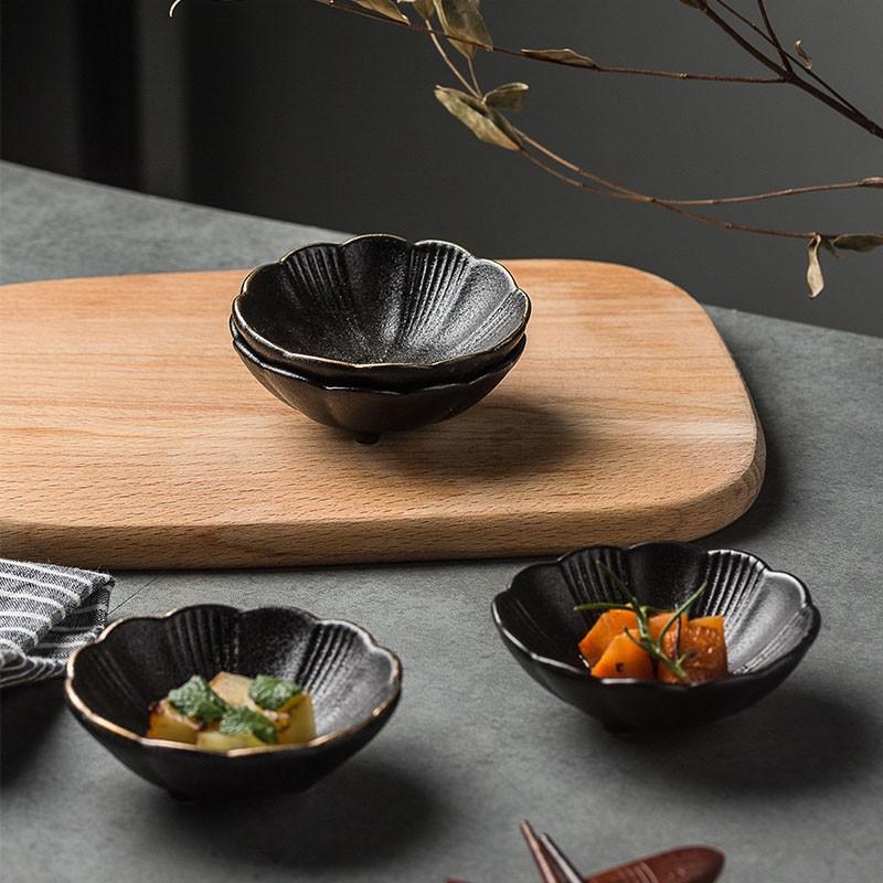 Japanese Style Ceramic Sauce Dish Seasoning Small Snack Dish Dipping Dish Seasoning Bowl Gold Edged Black