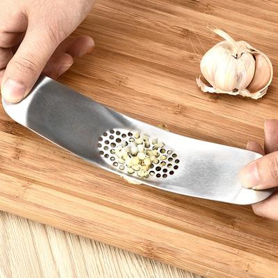 Gadget da cucina Spremiaglio curvo Strumento manuale multifunzione per chiodi di garofano creativo in acciaio inossidabile