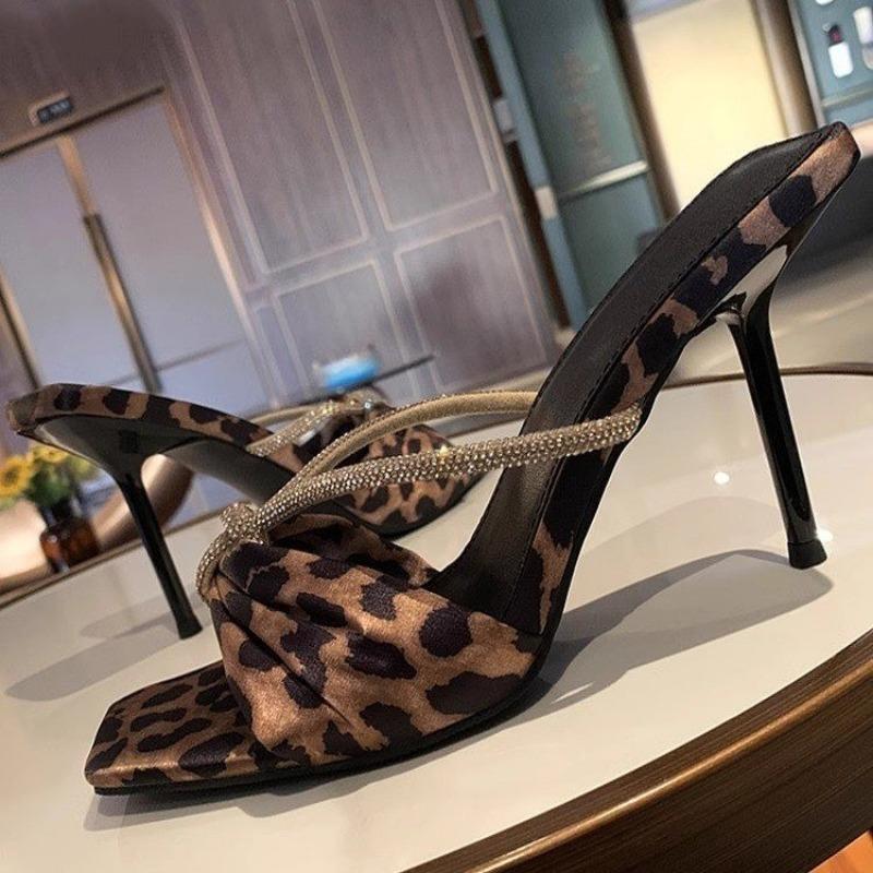 Fashion Women's Shoes 2025 Elegant Leopard Print High-Heel Slippers with Shiny Detailing Perfect for Fashion-Forward Plus Size Sandals