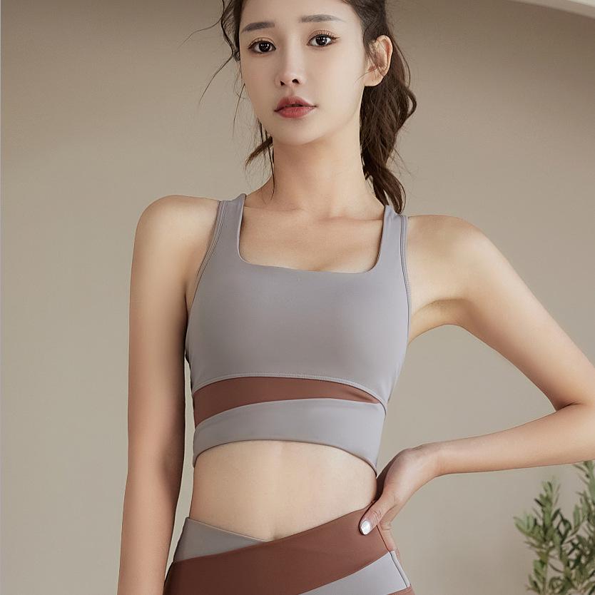 Women's Shockproof Sports Bra - Summer Yoga Fitness Vest with Stylish Back Design
