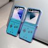 Capa de Celular Conector de Metal de Console de Jogo Clássico para Motorola Razr 40 50 60 Ultra Capa Flexível de TPU Cor Doce