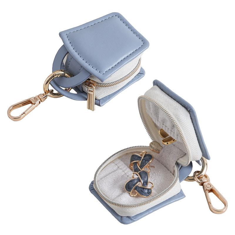Portable Square Jewelry Pouch Mini Travel Box Anti-Scratch PU Leather Zipper Closure Keychain Compact Organizer Rings Earrings