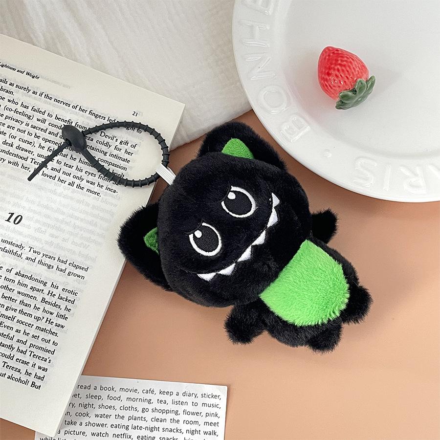 

Мультяшный плюшевый кулон-брелок в виде маленького черного кота, забавная кукла черного кота, брелок для ключей от машины, подвесное украшение, детский подарок about 13cm high