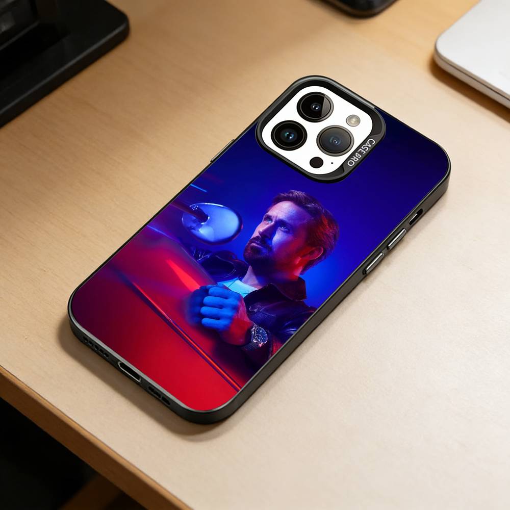 R-Ryan Gosling  Phone Case For iPhone 17,16,15,14,13,12,11 Plus,Pro Max,XS,Colored Silver Plated Inside Cover