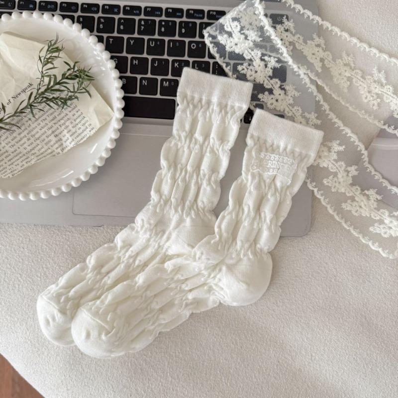 

Lace Fabric Label Pleated Bubble Mid-calf Socks, Women s Three-dimensional Trendy Socks, College Style Pile Socks 1 pair белый