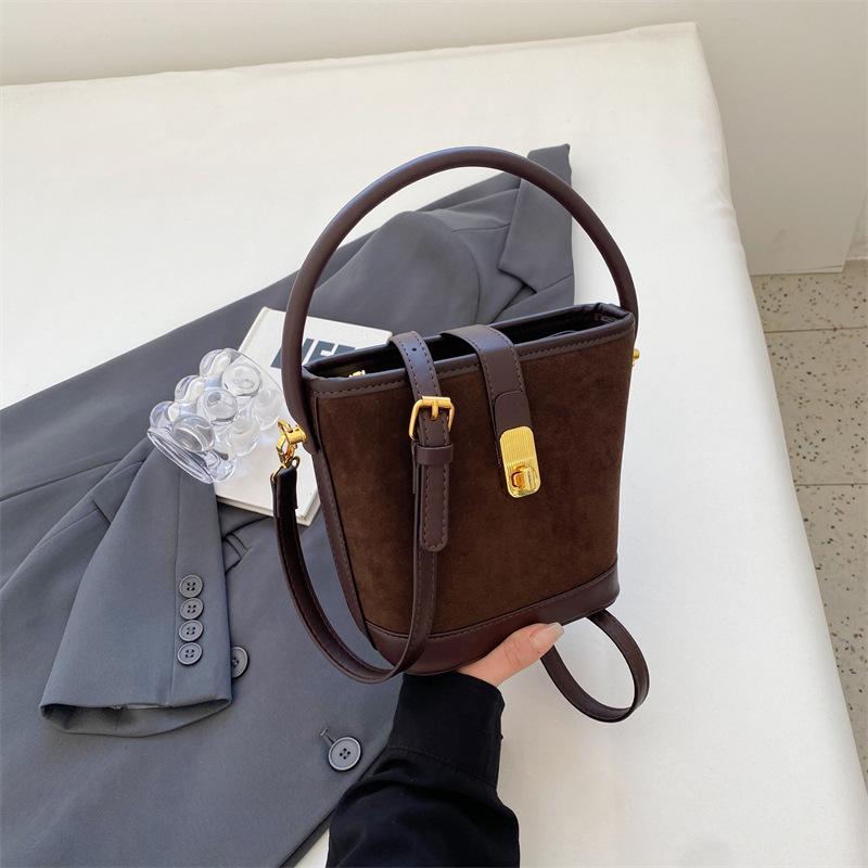 Kleine Tasche Damen 2024 neue Sommer Damen Umhängetasche hochwertige tragbare Eimertasche mit großer Kapazität