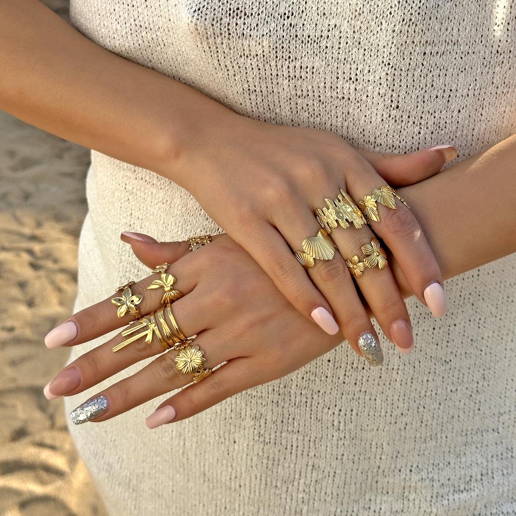 Stainless Steel Shell Rings For Women Vintage Gold Color Starfish Conch Adjustable Finger Ring Summer Ocean Beach Party Jewelry