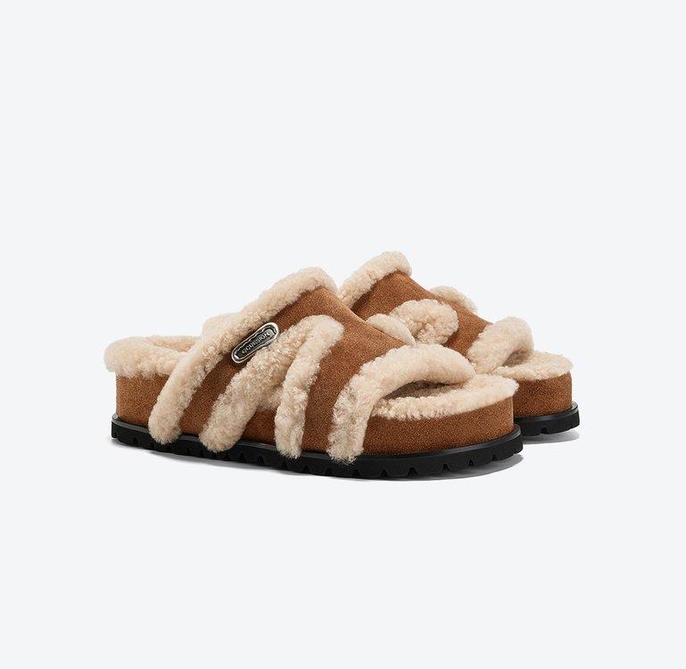 

2025 новые кожаные тапочки на толстой подошве из овечьей шерсти, женские универсальные повседневные пушистые туфли для женщин 40 коричневый