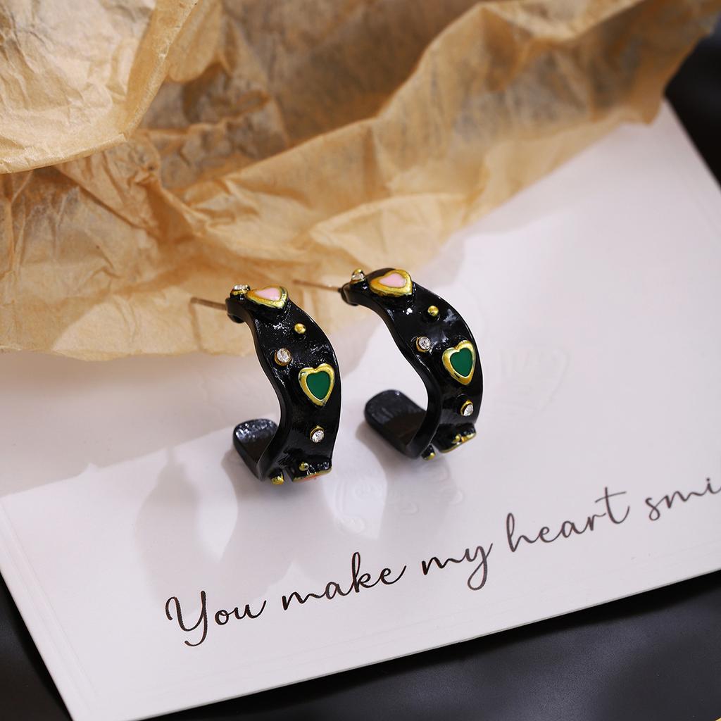 Enamel Diamond Love Printing Black Stud Earrings, Light Luxury High Sense Irregular C-Shaped Fashion Temperament Earrings
