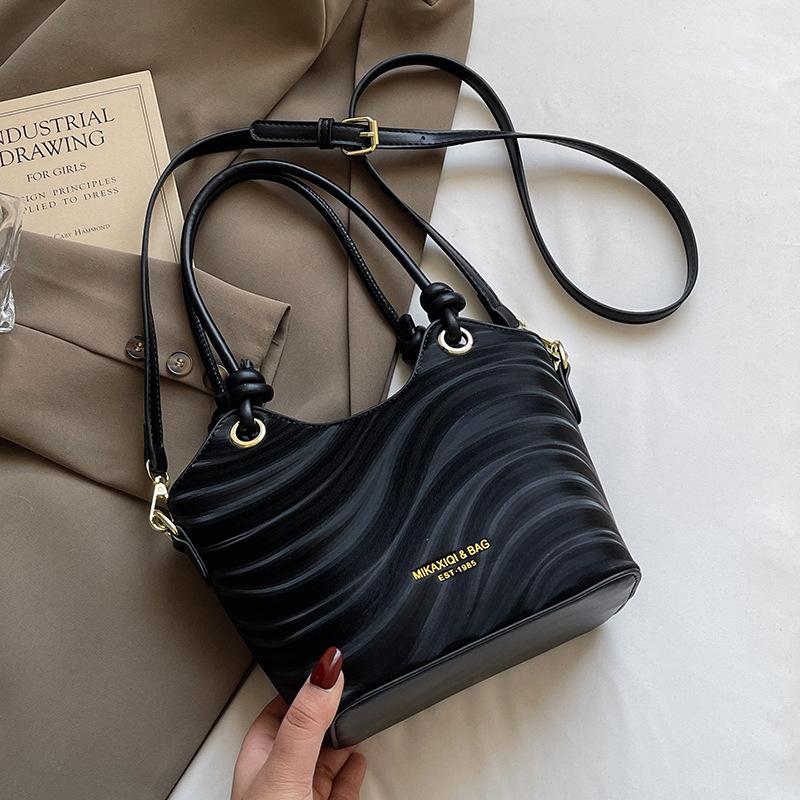 Wholesale New Product Premium Wave Pattern Simple Portable Bucket Bag Women's Leisure Work Commuter Versatile Messenger Bag