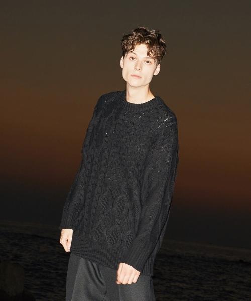 FILOBISKNOT Cable Wool Semi-Over Knit _ Black