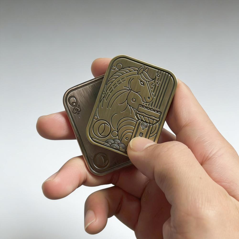 Sliding Cover Push Card Micro Creative Fingertip Gyroscope, with Diverse Shapes, EDC Stress-relieving Offi Desktop Toys
