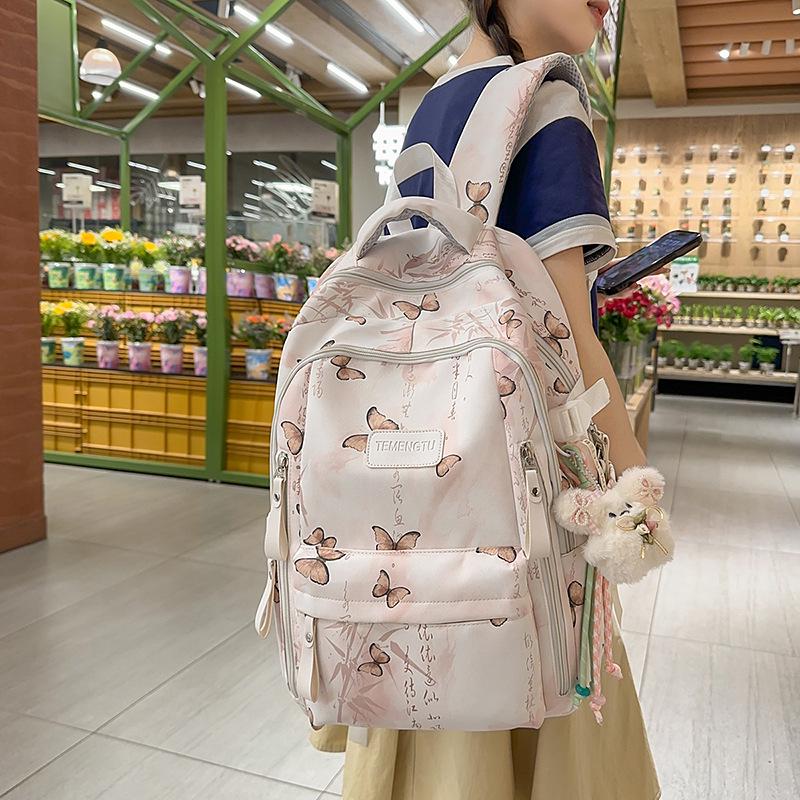 Dámský stylový lehký batoh: Školní a cestovní taška s velkou kapacitou a starobylým designem národního přílivu