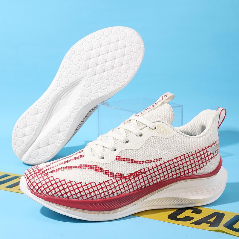 Flying woven mesh breathable casual student running shoes shock-absorbing sports shoes spring and summer single shoes