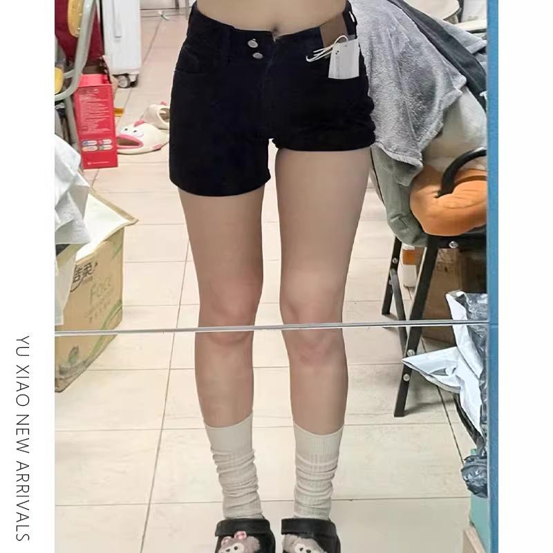 High-Waist Plus Size A-Line Denim Shorts for Pear-Shaped Women - Summer Slimming Loose Fit