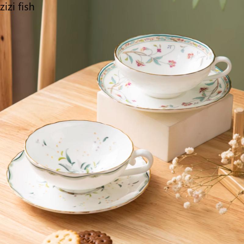 Cupa de Cafea Ceai din Porțelan Osos de Lux Nobil și Farfurie Set Linguriță Cană Ceramică 200ml Tavă din Porțelan Avansat Pentru Cadou Petrecere Cafea