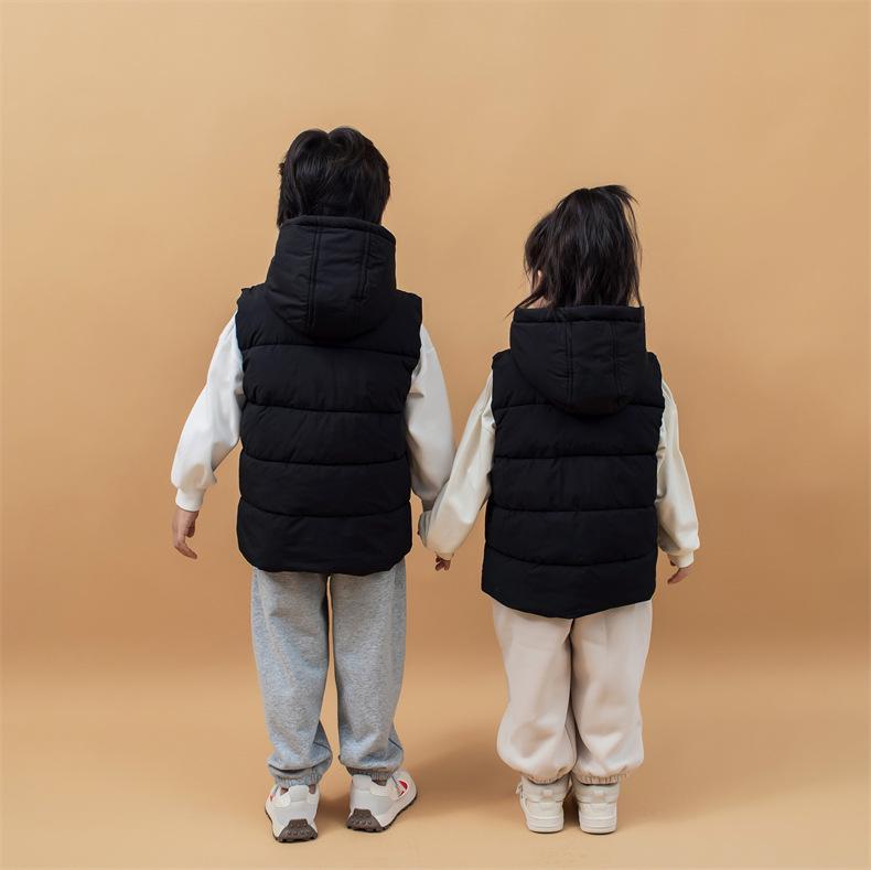 Dětská prošívaná vesta s kapucí na podzim a zimu - Silná teplá vesta pro chlapce a dívky, ideální pro školní uniformy