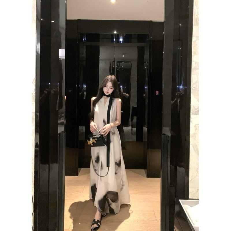 Kumikumi Holiday Style Design Sense Smudges V-neck Hanging Neck Dress Women Summer Niche Chic Loose Long Dress