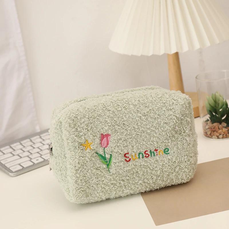 Cute Cosmetic Storage Bag Embroidered Flowers Cosmetic Bag Pencil Case Soft Plush Makeup Bag for Lipstick Jewelry Pouch