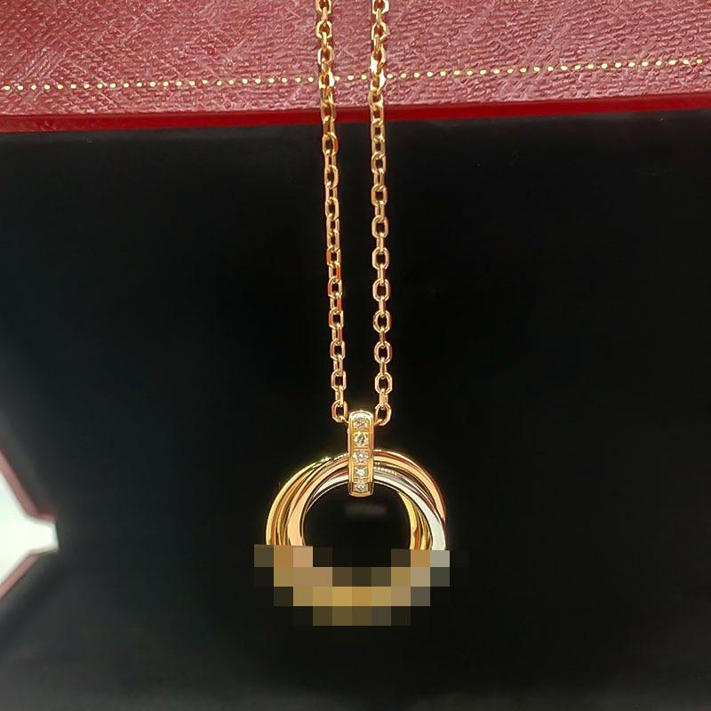 Kajia Klasyczny Naszyjnik Choker z Trzech Przeplatających się Pierścieni dla Kobiet - Gładka Błyszcząca Okrągła Zawieszka Łańcuszek na Obojczyk