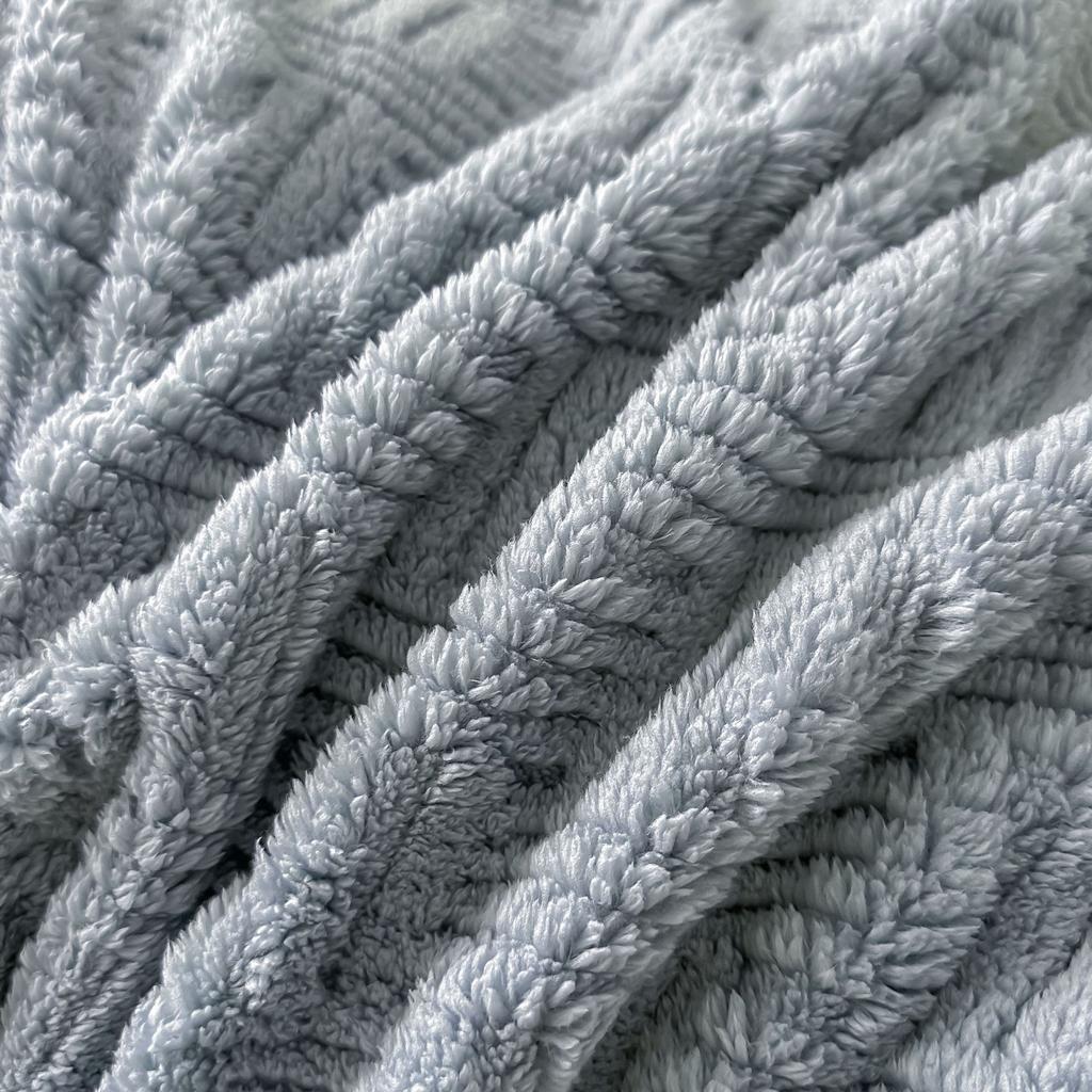 Thick Fleece Blanket Ultra-Soft All-Season Couch Camping Travel Machine Washable Cozy Home Decor For Living Room Bedroom Office