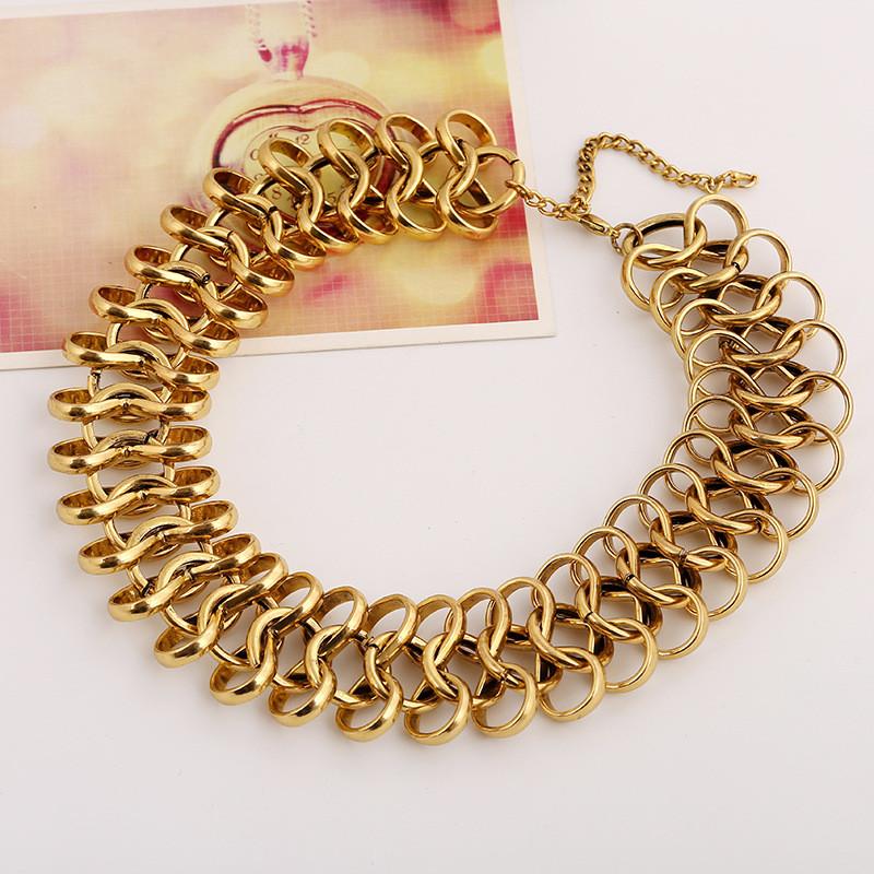 Collana Europea in Metallo Vintage con Ciondolo Geometrico per Donne Casual