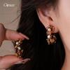Silver Needle Geometric Tiger Eye Flower Earrings - Retro Style, Light Luxury, High-End Fashion Ear Studs