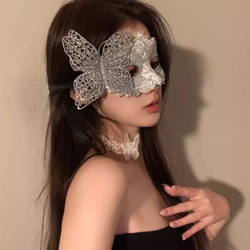 Masquerade Mask for Women Venetian Costume Half Face Costume Cosplay Lace Eye Mask Halloween Carnival Party Feather Mask 2025