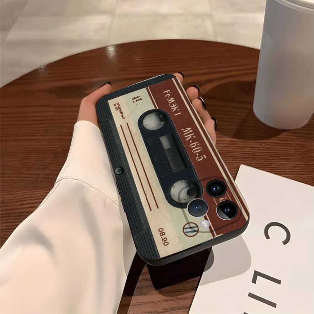 Vintage Cassette Tape Retro Phone Case for iPhone 17 Air 16 15 11 12 14 13 Pro Max Shockproof Cover