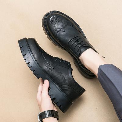 Sapatos fechados – Sapatos fechados
