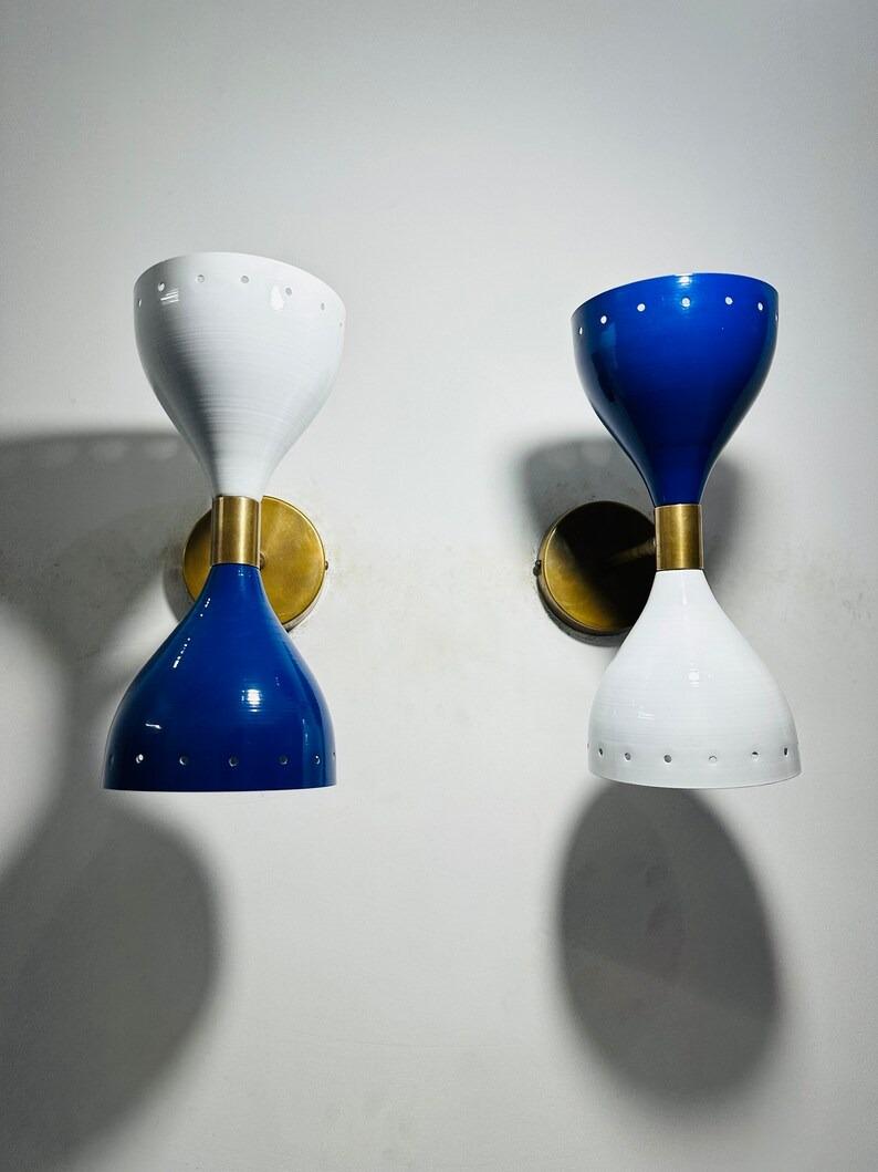 

Mid Century Italian Brass Diabolo Wall Sconce Pair - Dark Blue & White синій