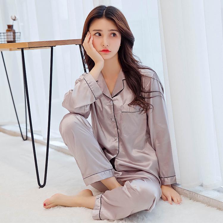 Han Yatong Silk Couple Pajamas Set: Autumn Long Sleeve Cardigan Homewear