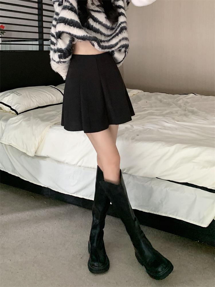 Women's Plus Size Woolen A-Line Mini Skirt: Petite, Hip-Covering, Slimming, Bodycon Style for Autumn/Winter.