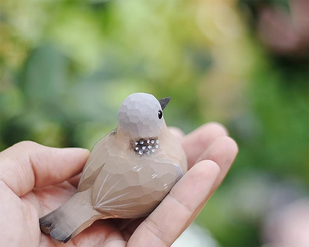 (hej!e) Pigeon Bird Figurine, Wood Carving, Baby Pigeon, Wooden Object, Scandinavian Craft, Doll, Handmade, Basswood, Interior Decor [Parallel Import]