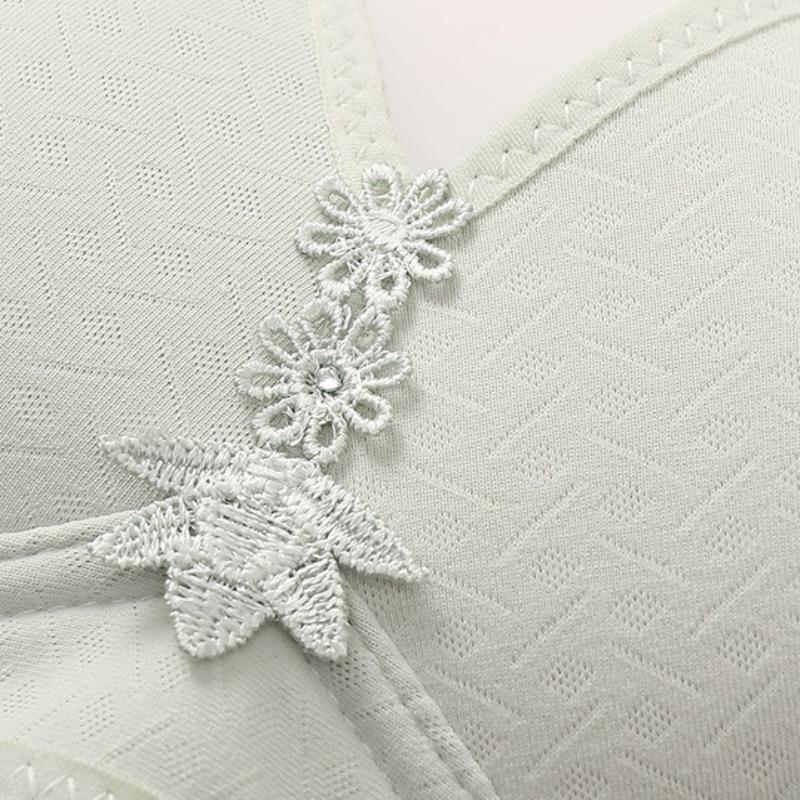 Women Large Size Bra Gathered Lifting Breast Middle-aged Mother Back Underwear Bra