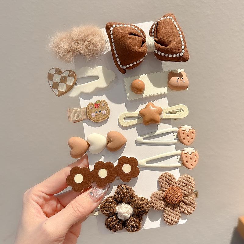 

Дитячі милі плюшеві квіти-заколки для дівчаток