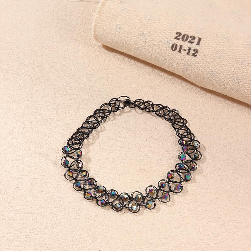 

Эластичное ожерелье-чокер с жемчужной леской: Трендовая европейско-американская женская регулируемая полая цепочка для ключицы