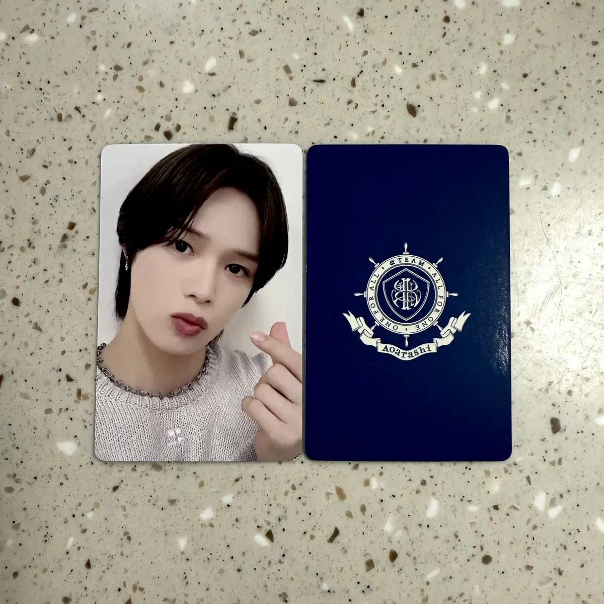 

&TEAM Кей Аоараши Изуи Китай Ёнтонг Премиальная фотокарточка