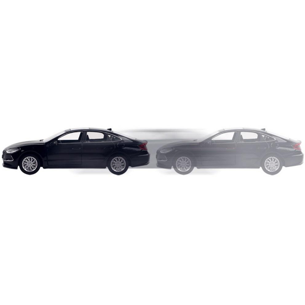Welly Hyundai Sonata DN8 Diecast Model Car, Black, 1pc