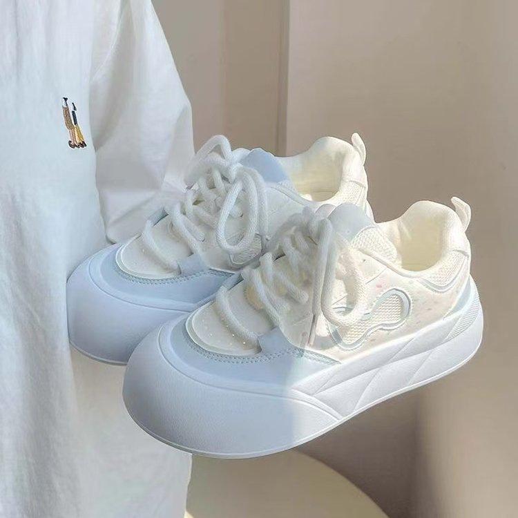 Sommer Mesh atmungsaktive Brotschuhe Damen 2025 neu Dopamin Nische vielseitige Plateau Casual Sport Board Schuhe