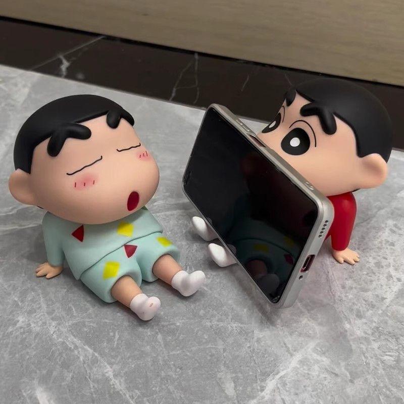 Crayon Shin-chan Phone Stand: Anime Figurine Holder Desktop Ornament Gift