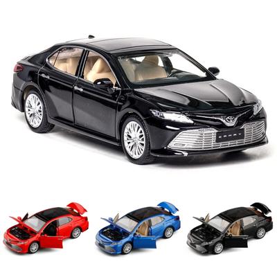 1/32 TOYOTA Camry Spielzeugauto-Modell, Druckguss-Metallfahrzeug, Miniatur, Pullback, Freilauf, Sound & Licht, Sammlung, Geschenk für Jungen und Kinder