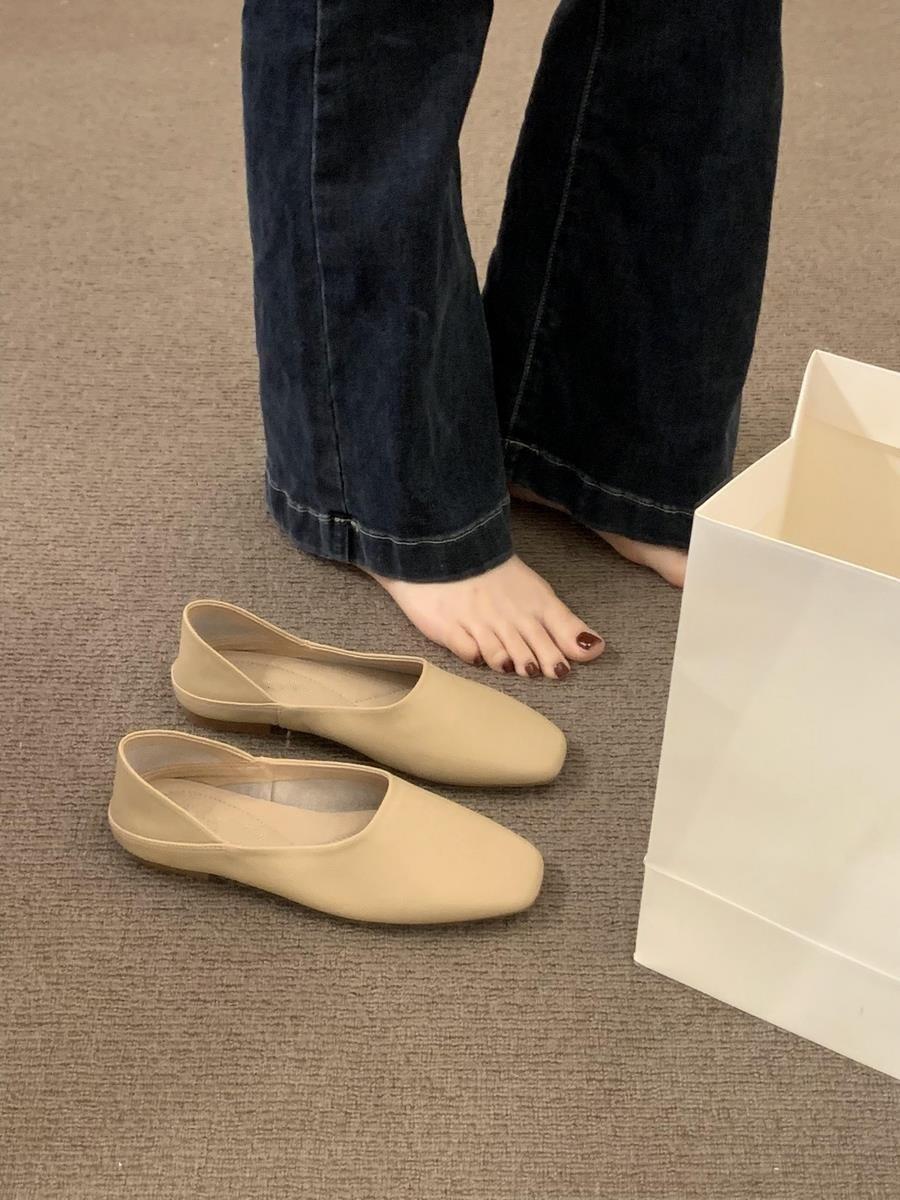 

Модные фирменные туфли из мягкой кожи с мягкой подошвой для женщин, лето 2025 года, ретро-туфли в литературном и художественном стиле с одной педалью, женские туфли на плоской подошве Doudou 35