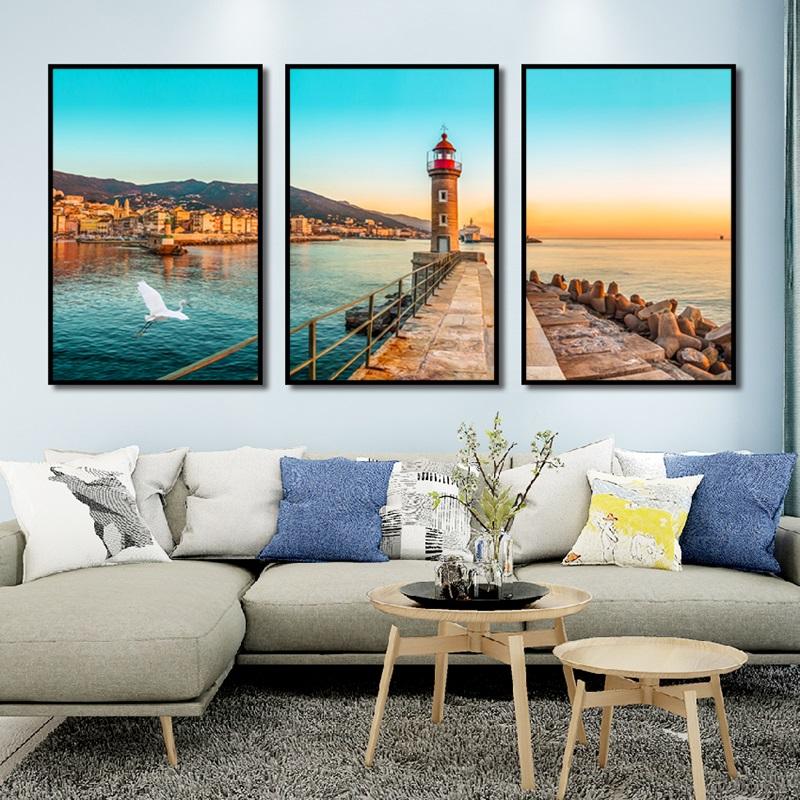 Bellissimo Paesaggio di Città Costiera Tramonto Crepuscolo Cavalletto Faro Poster Pittura su Tela Per Soggiorno Casa Arte Decorazione Moderna
